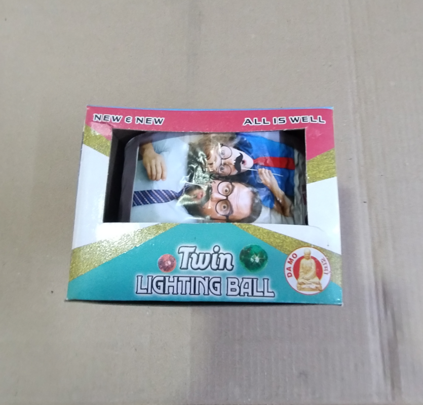 CL Crackers Lighting Ball