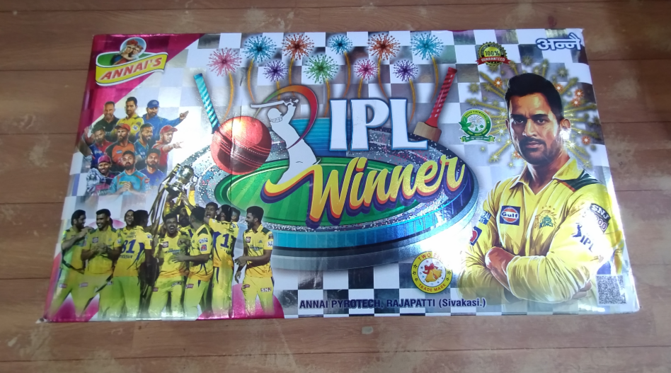 CL Crackers 10 x 10 Firing Shot